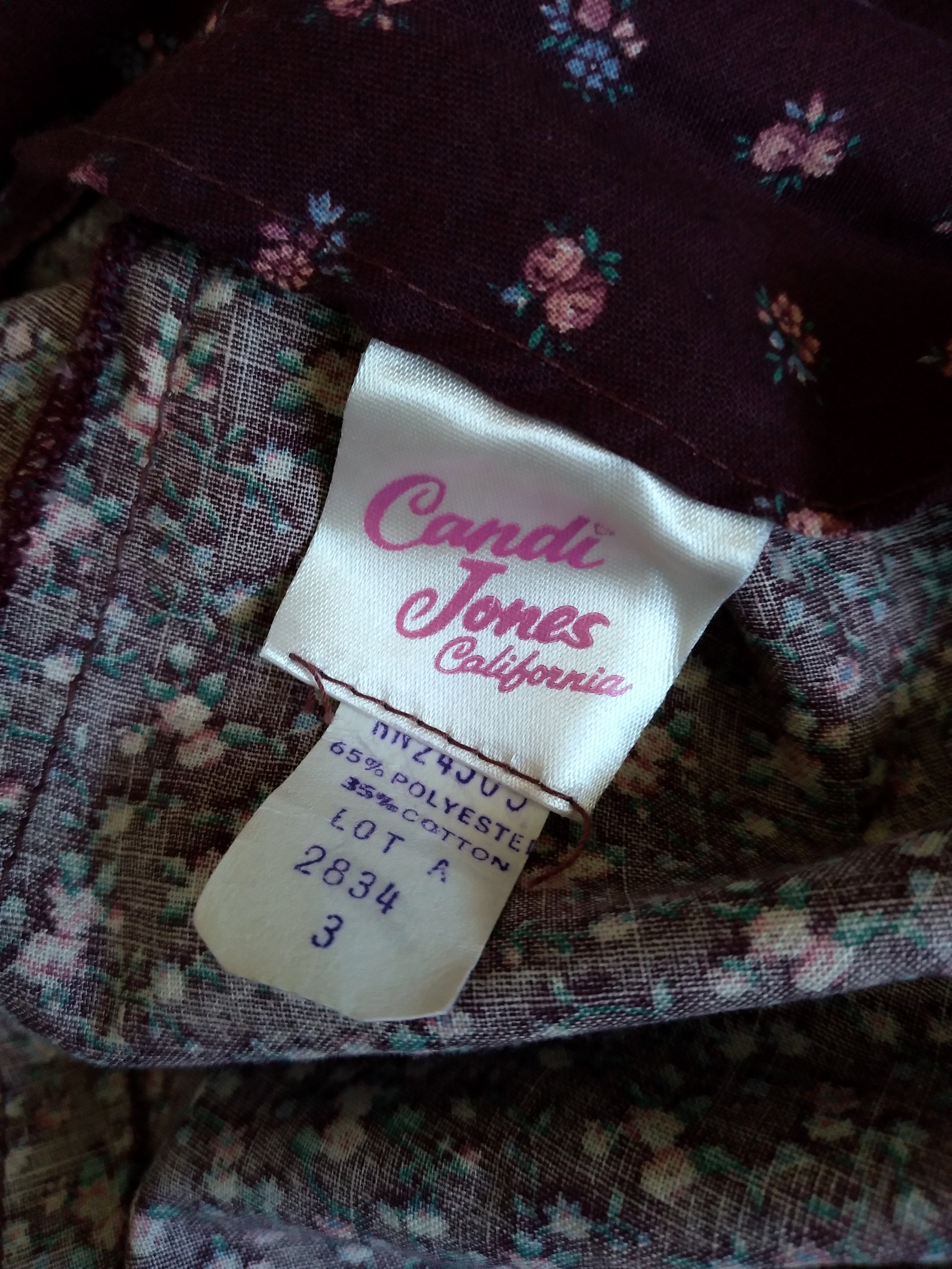 1970s Vintage Candi Jones Magenta Calico Prairie Dress