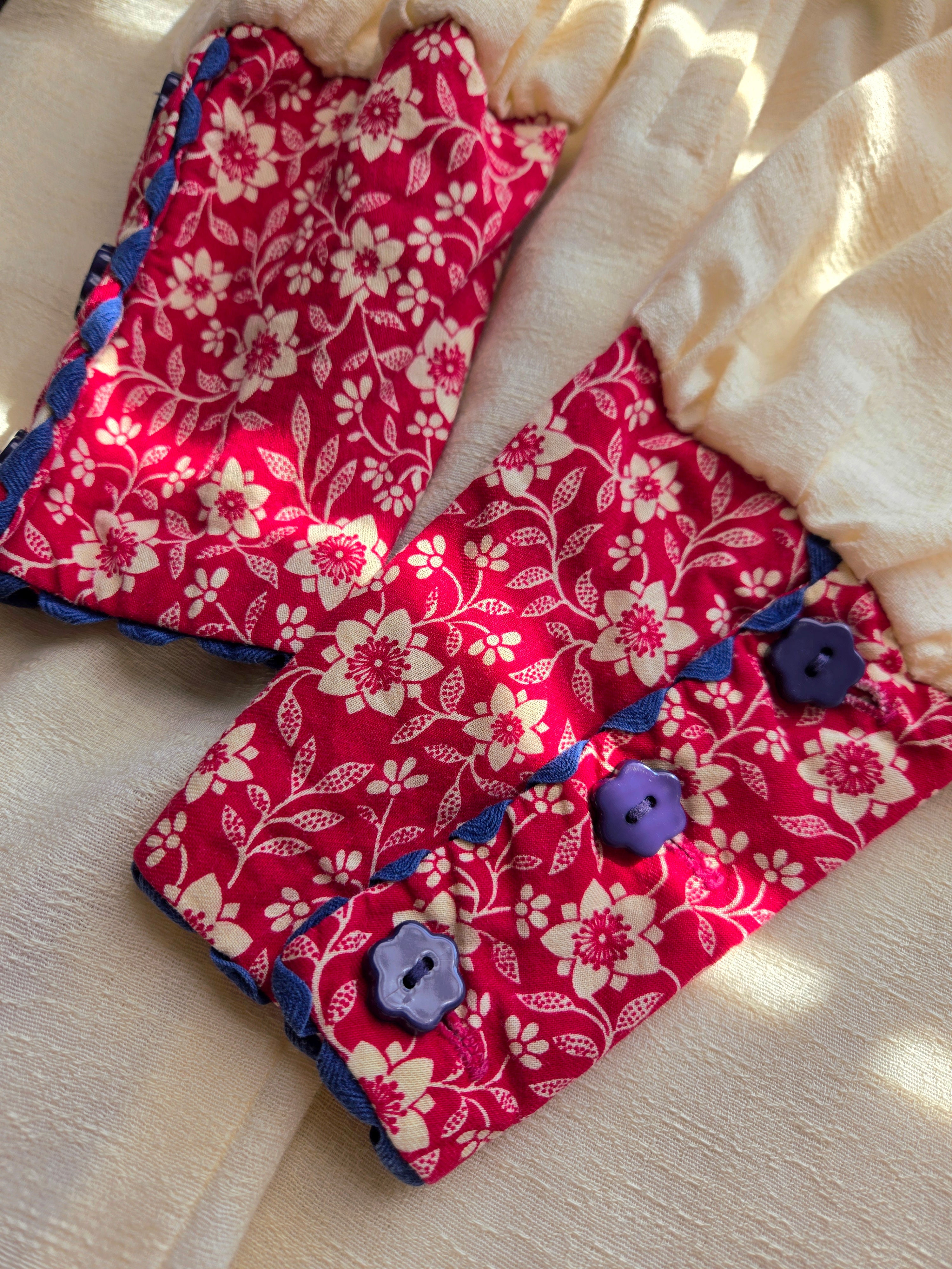 1970s Vintage Youth Beat Calico Prairie Dress