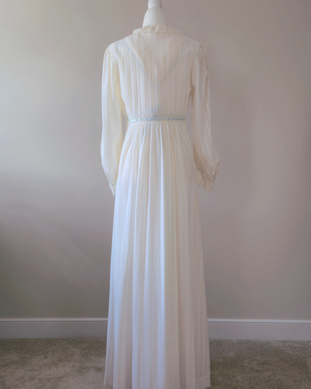 1960s Vintage Chevette White Striped Bridal Nightgown & Peignoir Set
