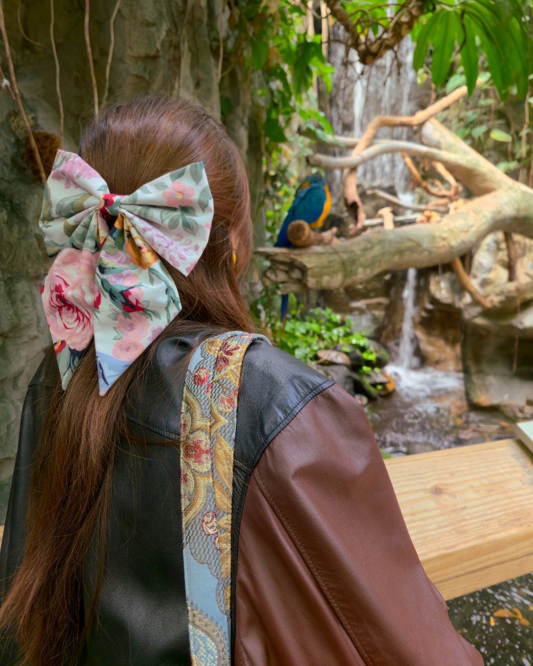 The Darling Verse Hair Bow