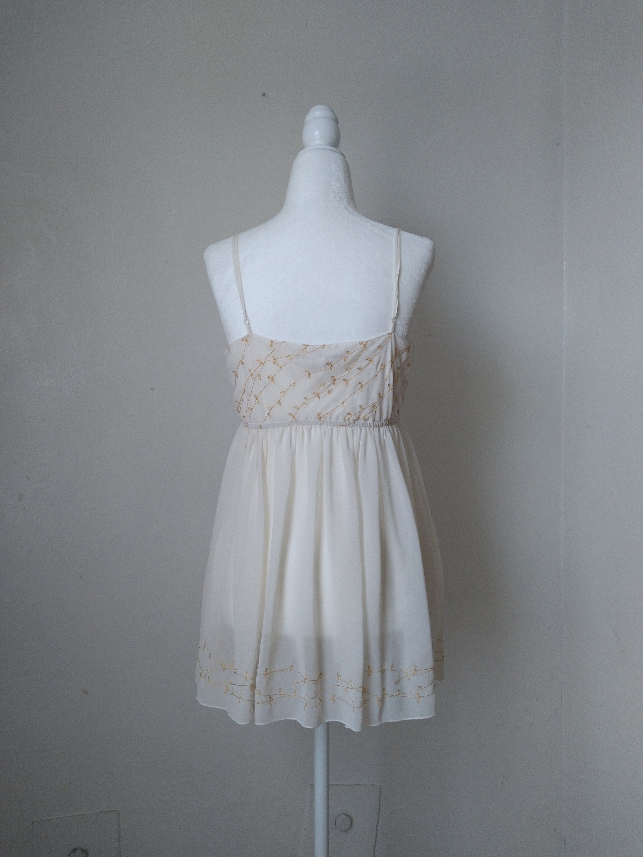 1990s Vintage Victoria's Secret White Bridal Babydoll
