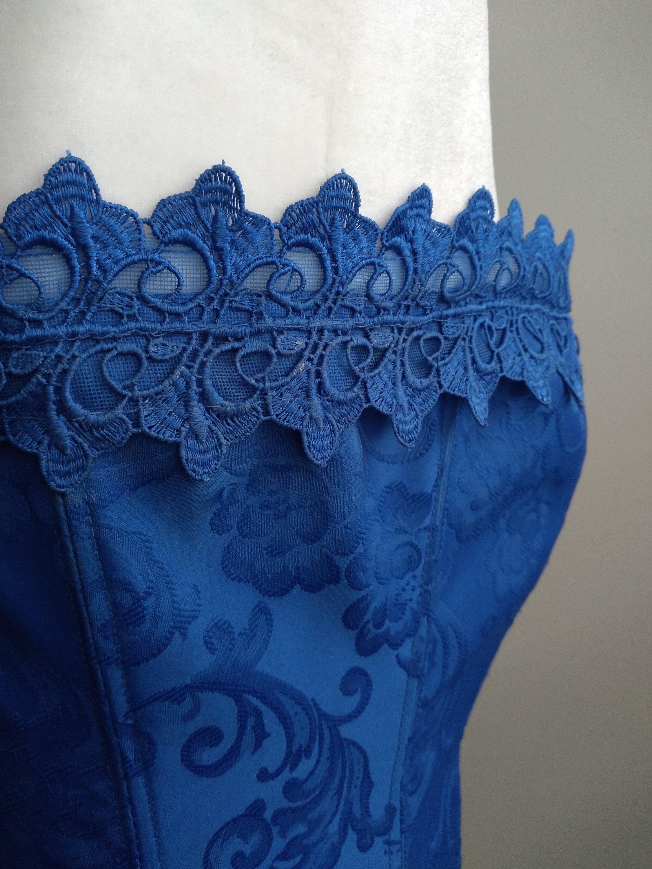 Y2k Vintage Frederick's Of Hollywood Royal Blue Lace Up Corset