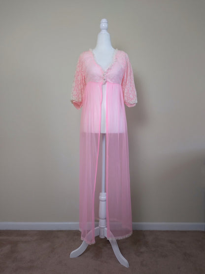 1960s Vintage Sheer Pink Chiffon & Lace Peignoir