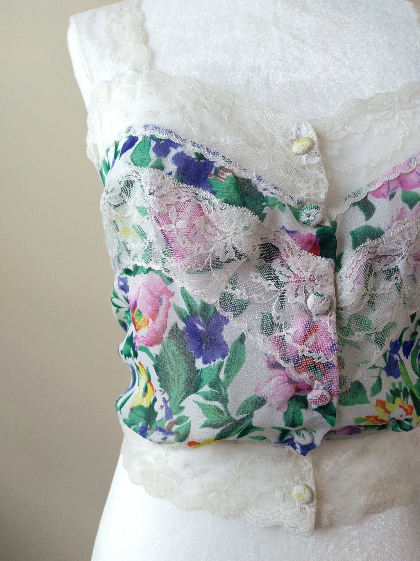 1980s Vintage Victoria's Secret Garden Floral Cami