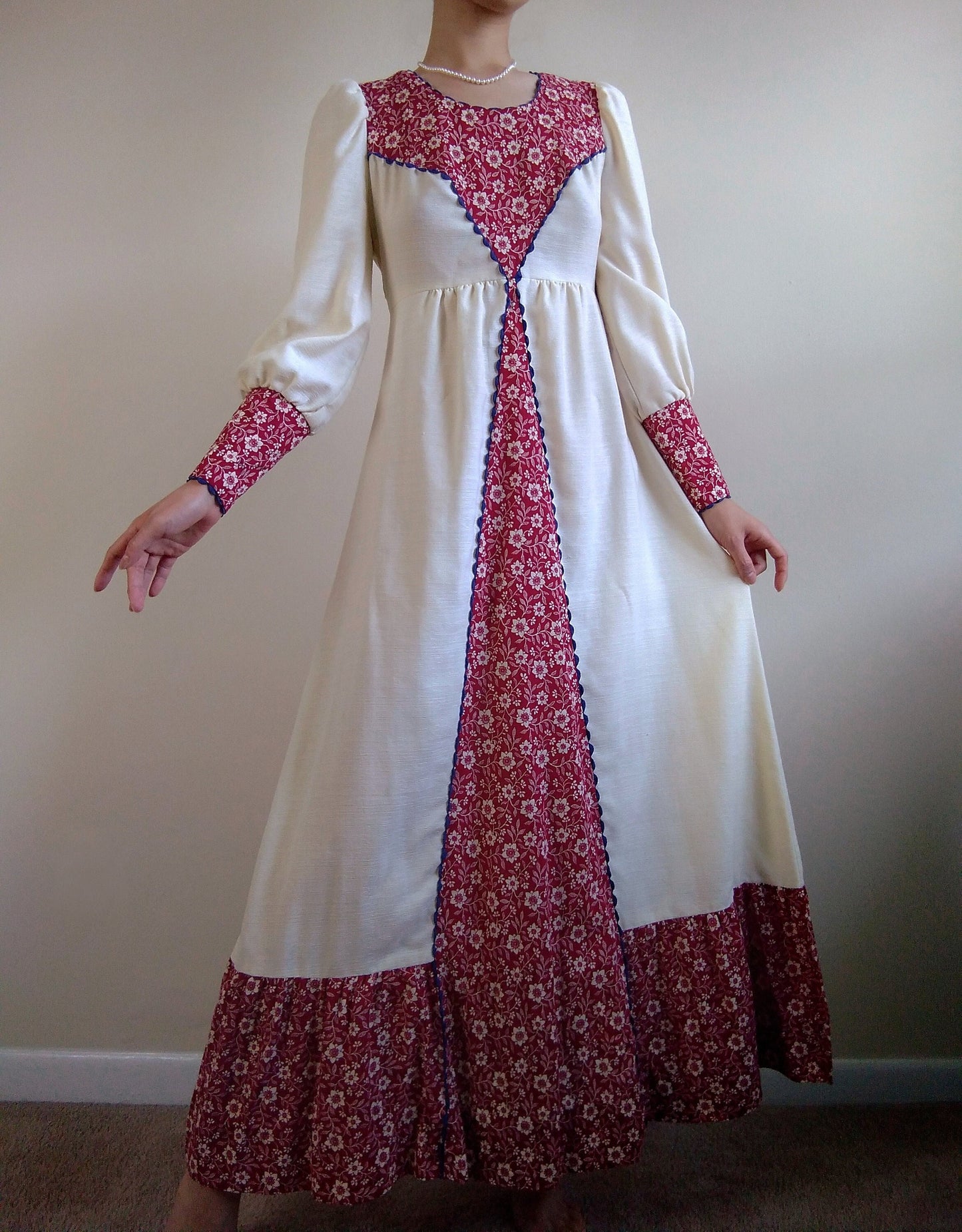 1970s Vintage Youth Beat Calico Prairie Dress