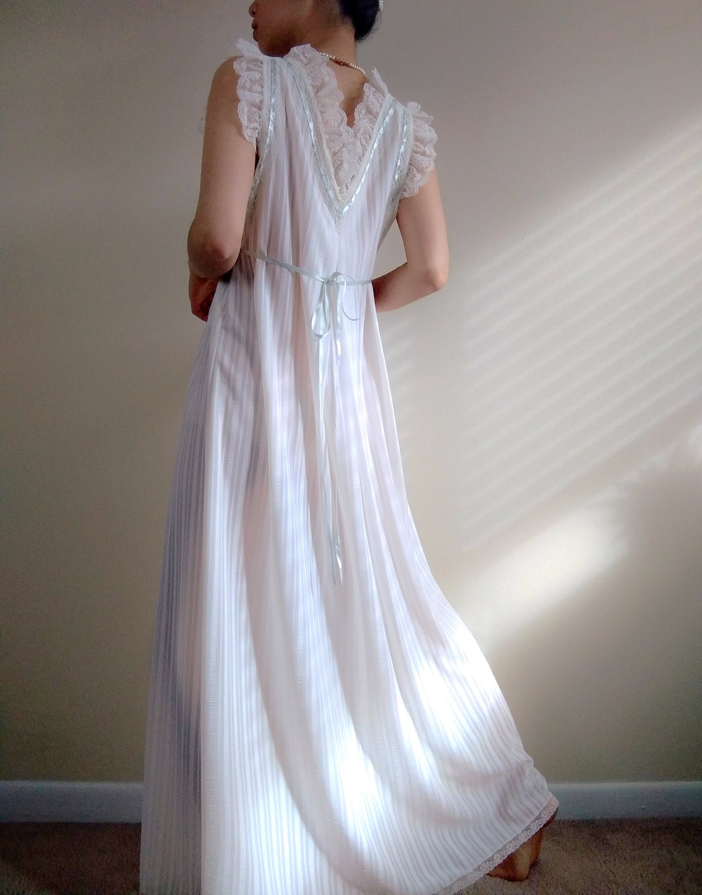 1960s Vintage Chevette White Striped Bridal Nightgown & Peignoir Set