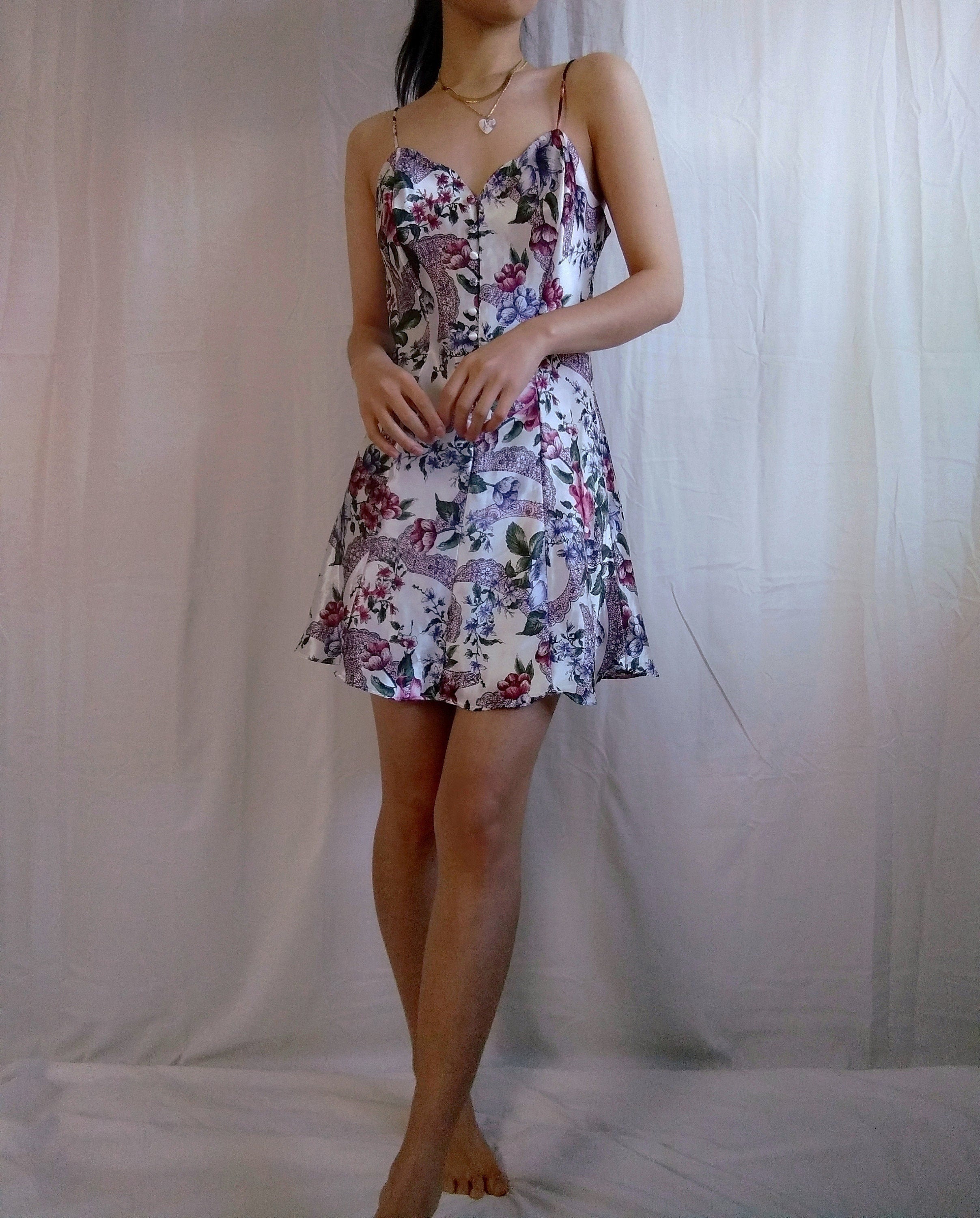 1980s Vintage Victoria's Secret White Wintry Botanical Garden Slip Dress