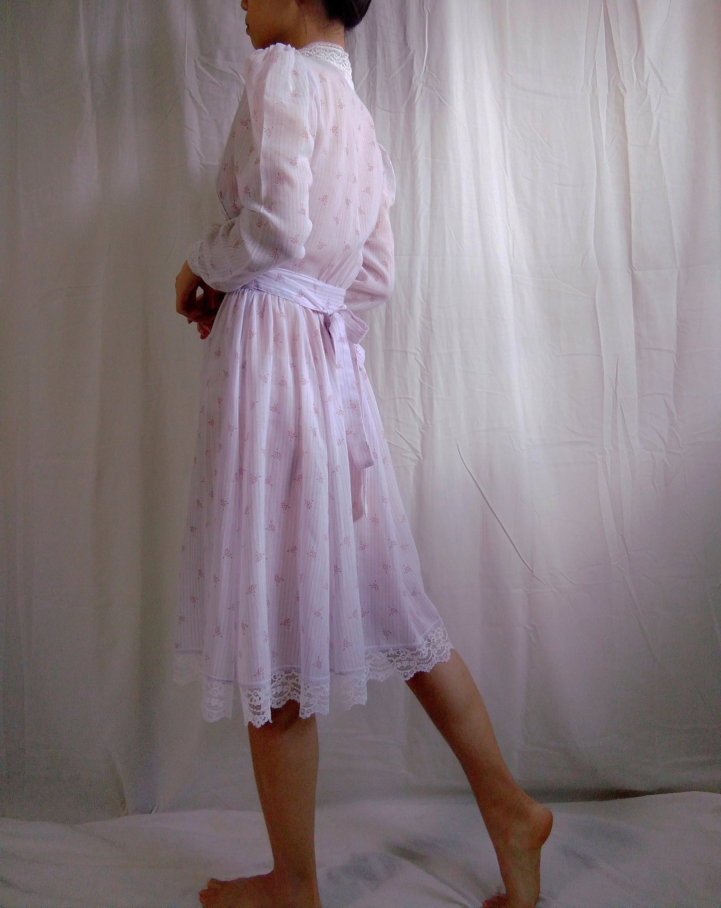 1970s Vintage Gunne Sax Lavender Prairie Dress