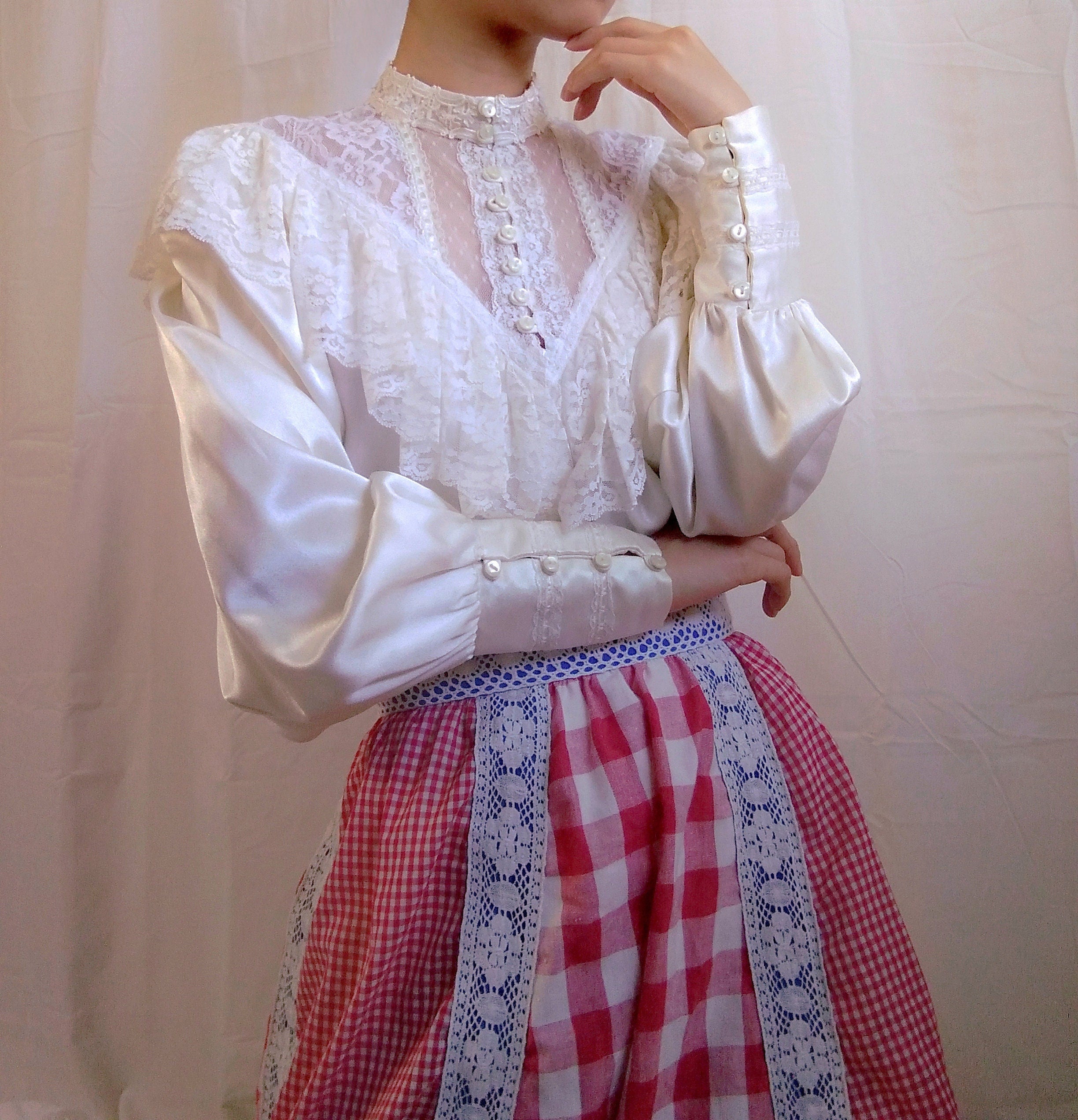 1970s Vintage Gunne Sax Ivory Lace Yoke Prairie Satin Blouse