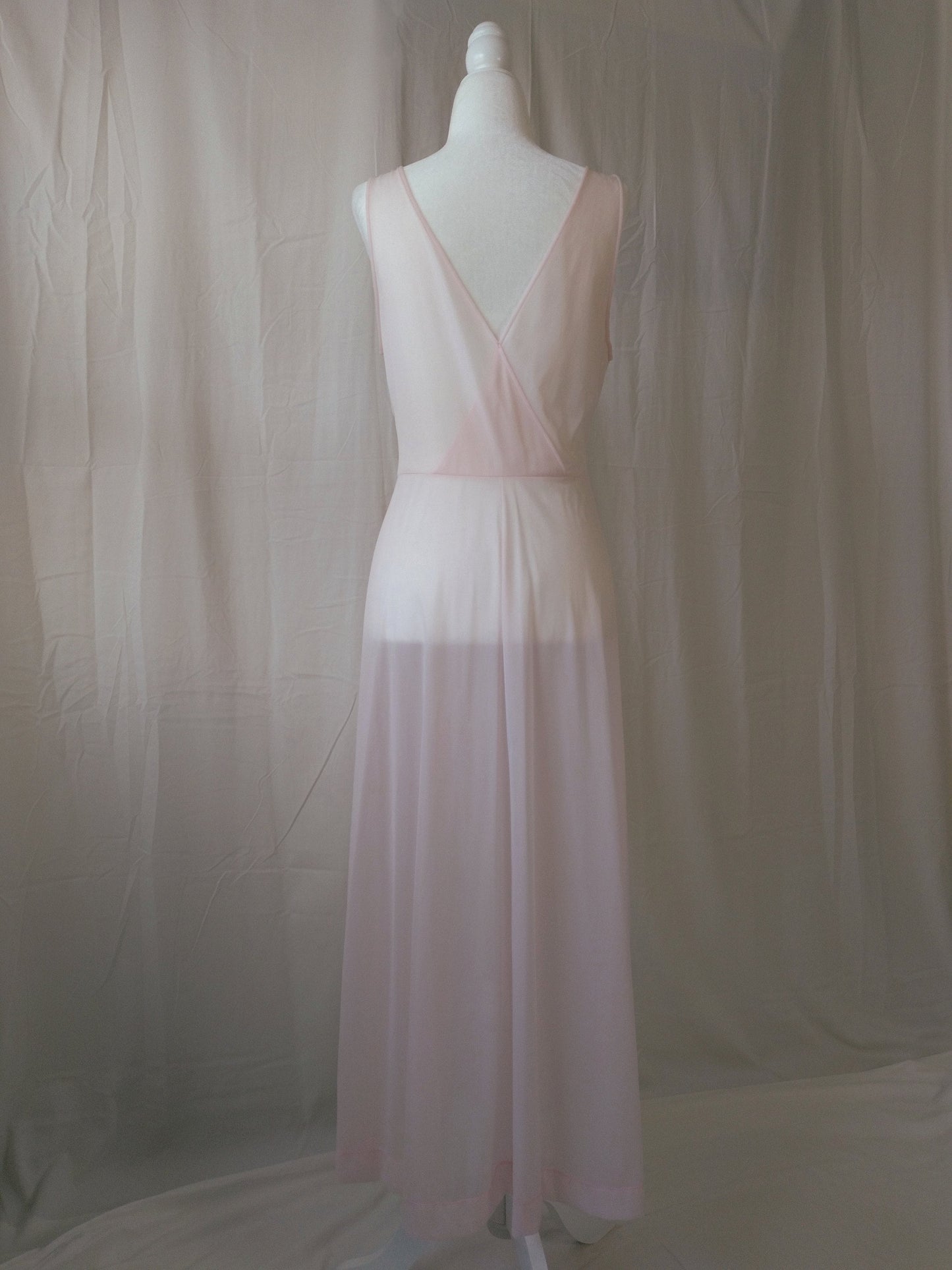 1950s Vintage Vanity Fair Pastel Pink Chiffon Nightgown