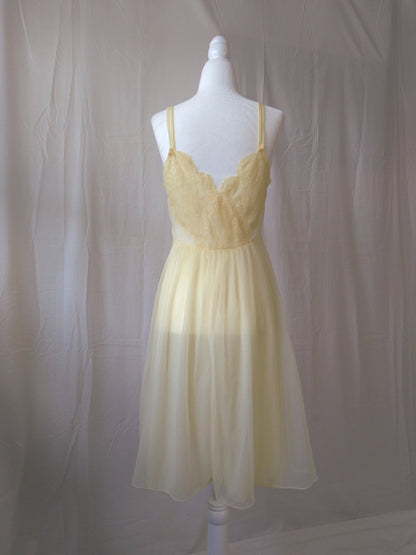 1960s Vintage Van Raalte Pastel Yellow Nightgown