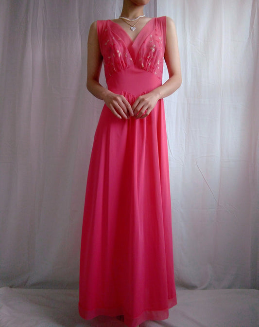 1950s Vintage Vanity Fair Embroidered Coral Pink Gown