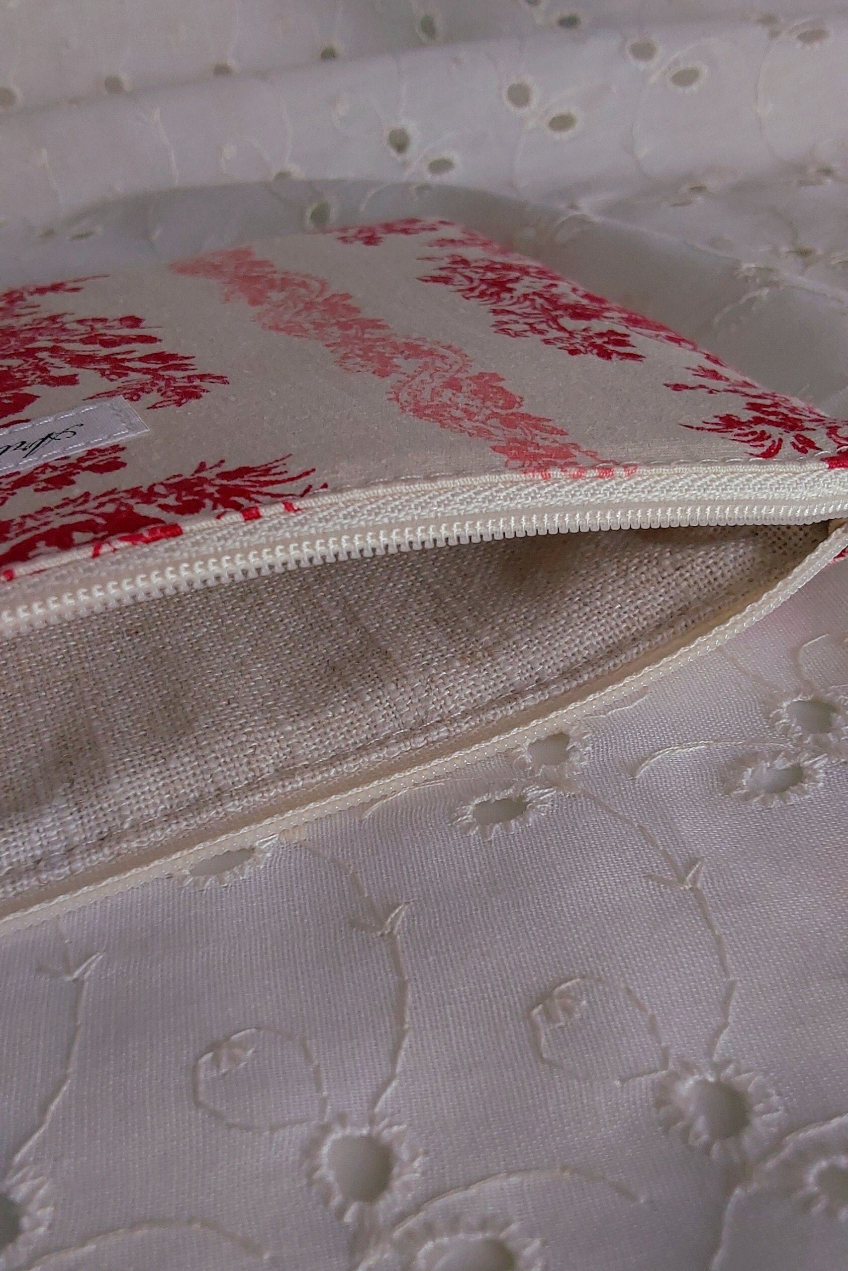 inside view of colonial toile cotton pouch